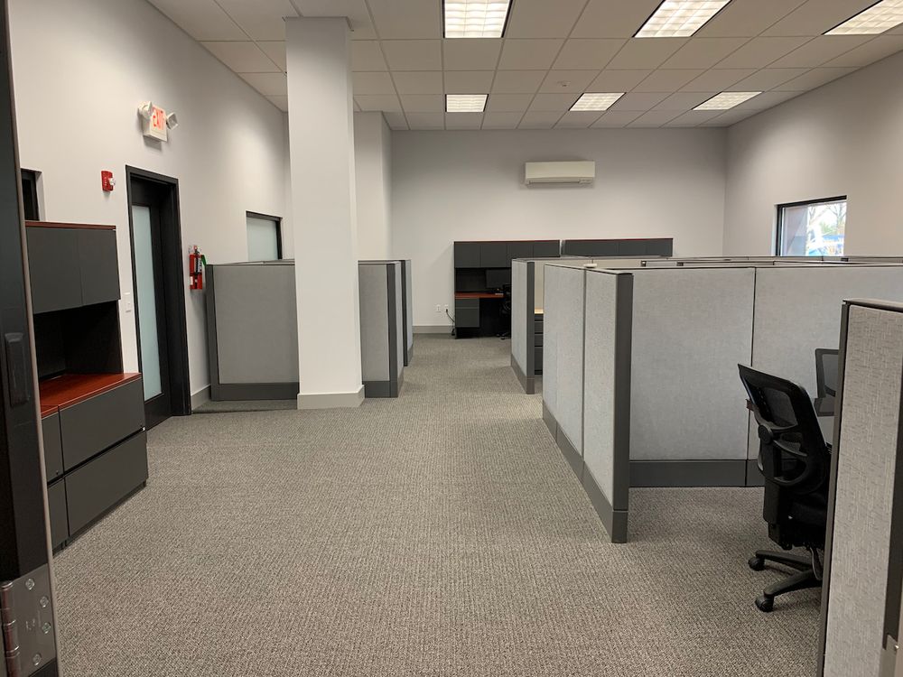 6391 Thompson Rd, Syracuse, NY 13206